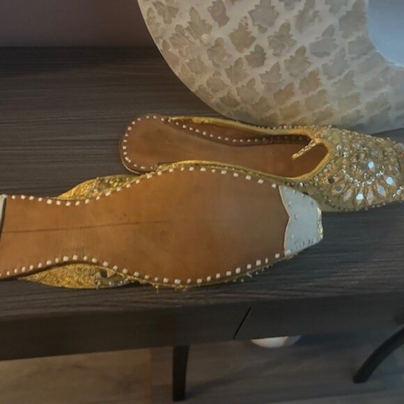 Khussa or Aladdin-style slippers- from Dubai - unused - Picture 4 of 10